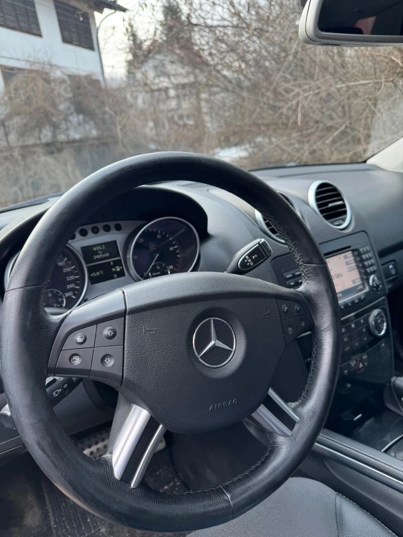 Mercedes-Benz ML 320CDI, снимка 14 - Автомобили и джипове - 49510764