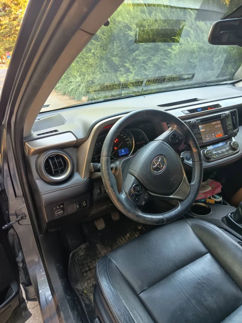 Toyota Rav4 джип, снимка 7 - Автомобили и джипове - 51316883