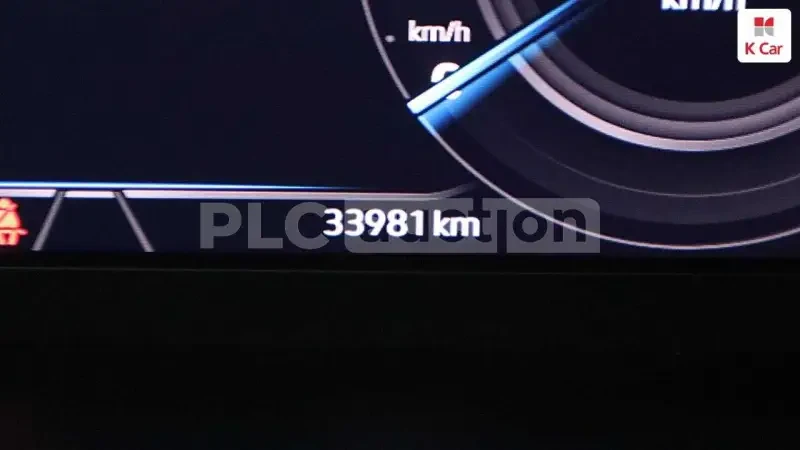 VW Tiguan Allspace 2.0 /PANO/ОБДУХ/DISTRONIC, снимка 9 - Автомобили и джипове - 54214466