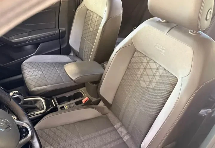 VW T-Roc 2.0 TDI R line, снимка 4 - Автомобили и джипове - 56718489