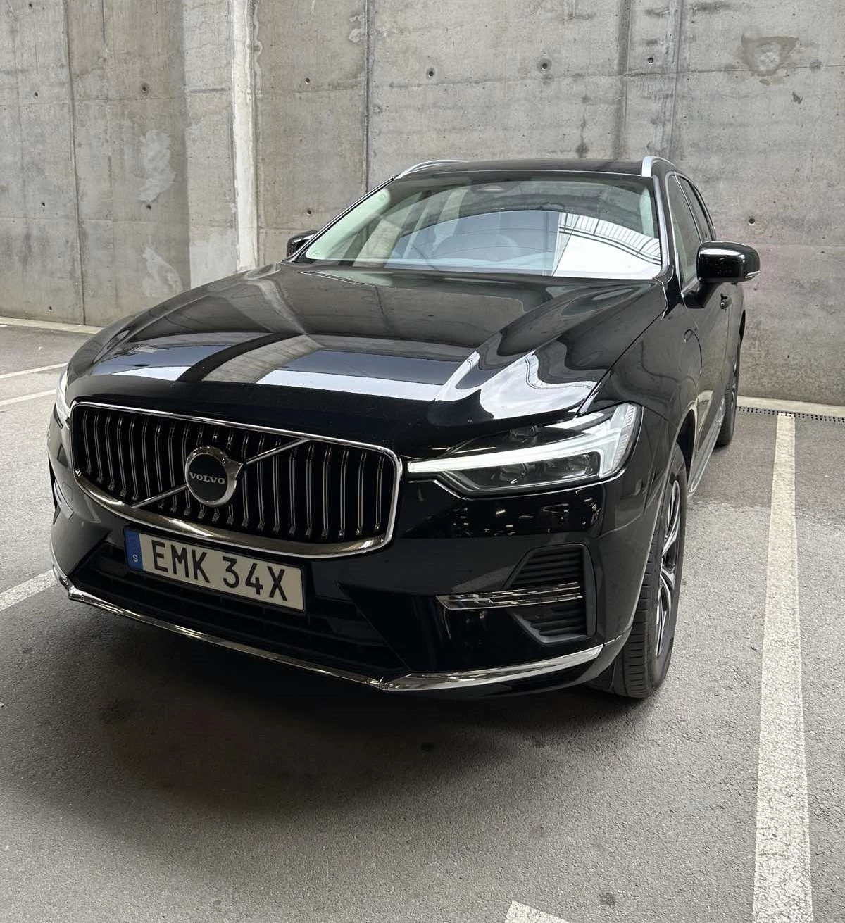 Volvo XC60 Plug In Hybrid* Inscription* AWD* Pano*  | Mobile.bg   1