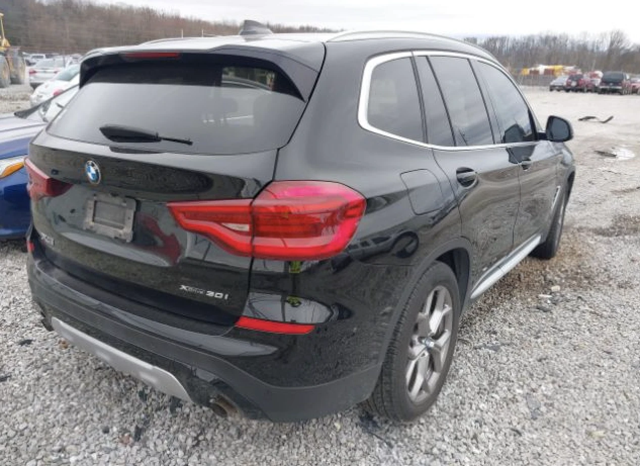BMW X3 XDRIVE* KEYLESS* ПОДГРЕВ* ПАНОРАМА* МЪРТВА ТОЧКА - изображение 6