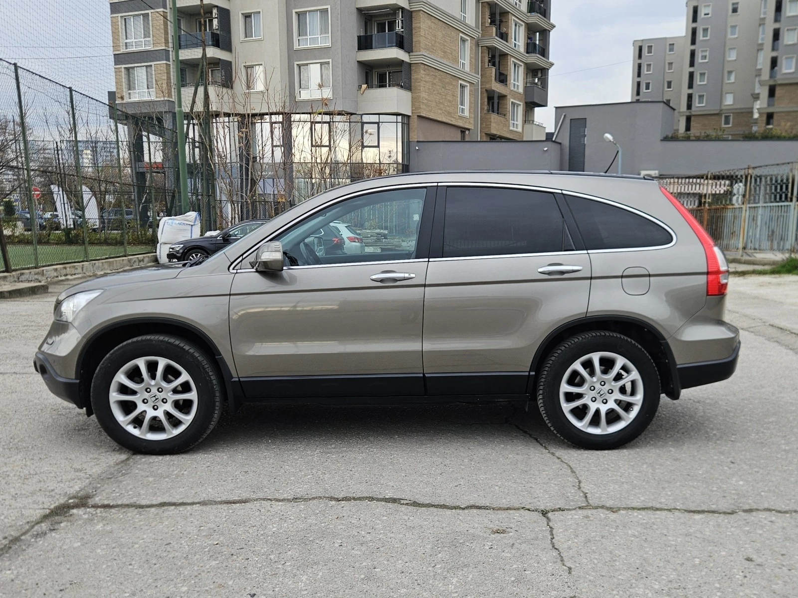 Honda Cr-v 2.0i  *  *  *   | Mobile.bg   8