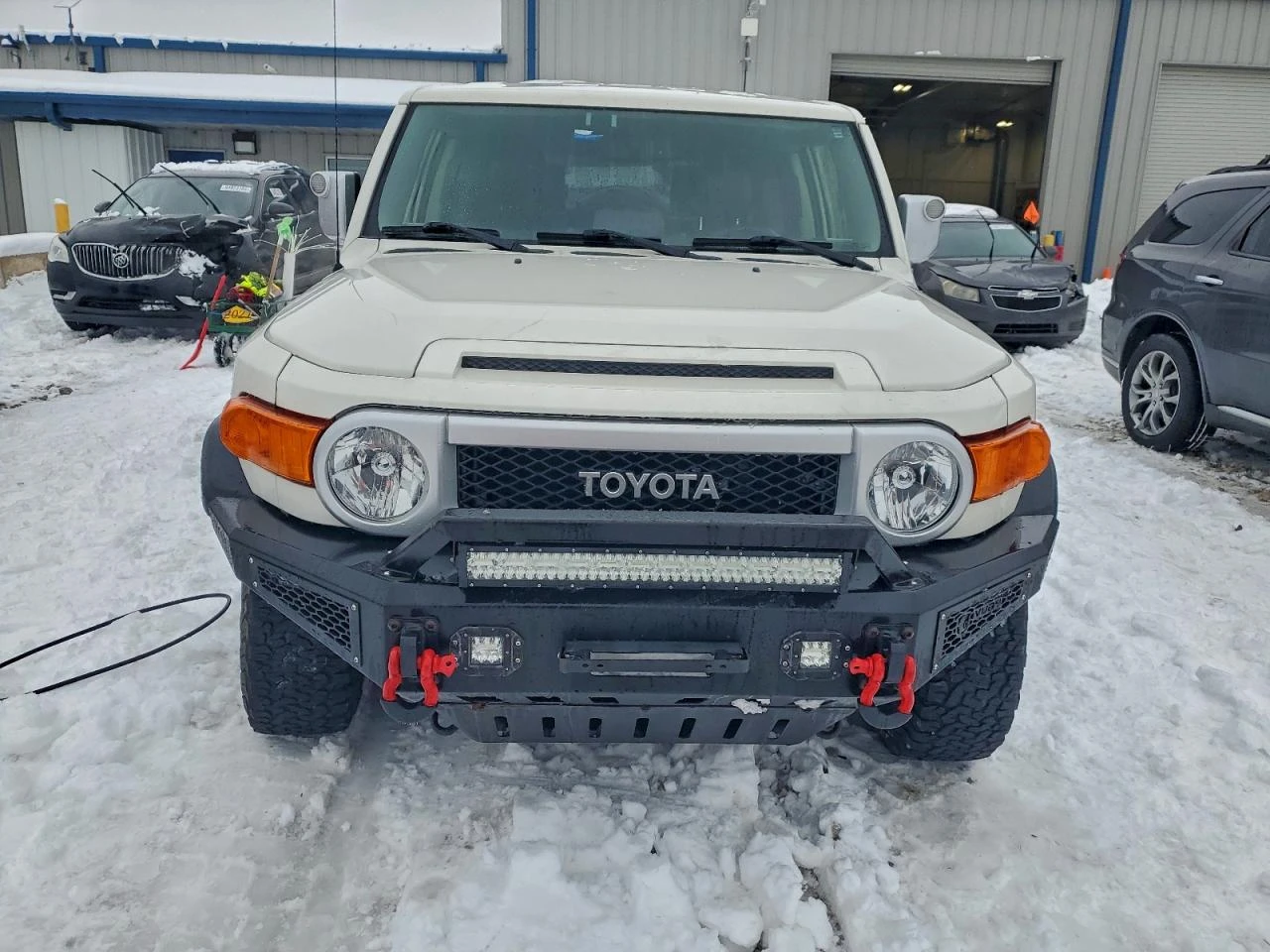 Toyota Fj cruiser 2014 TOYOTA FJ CRUISER - изображение 2