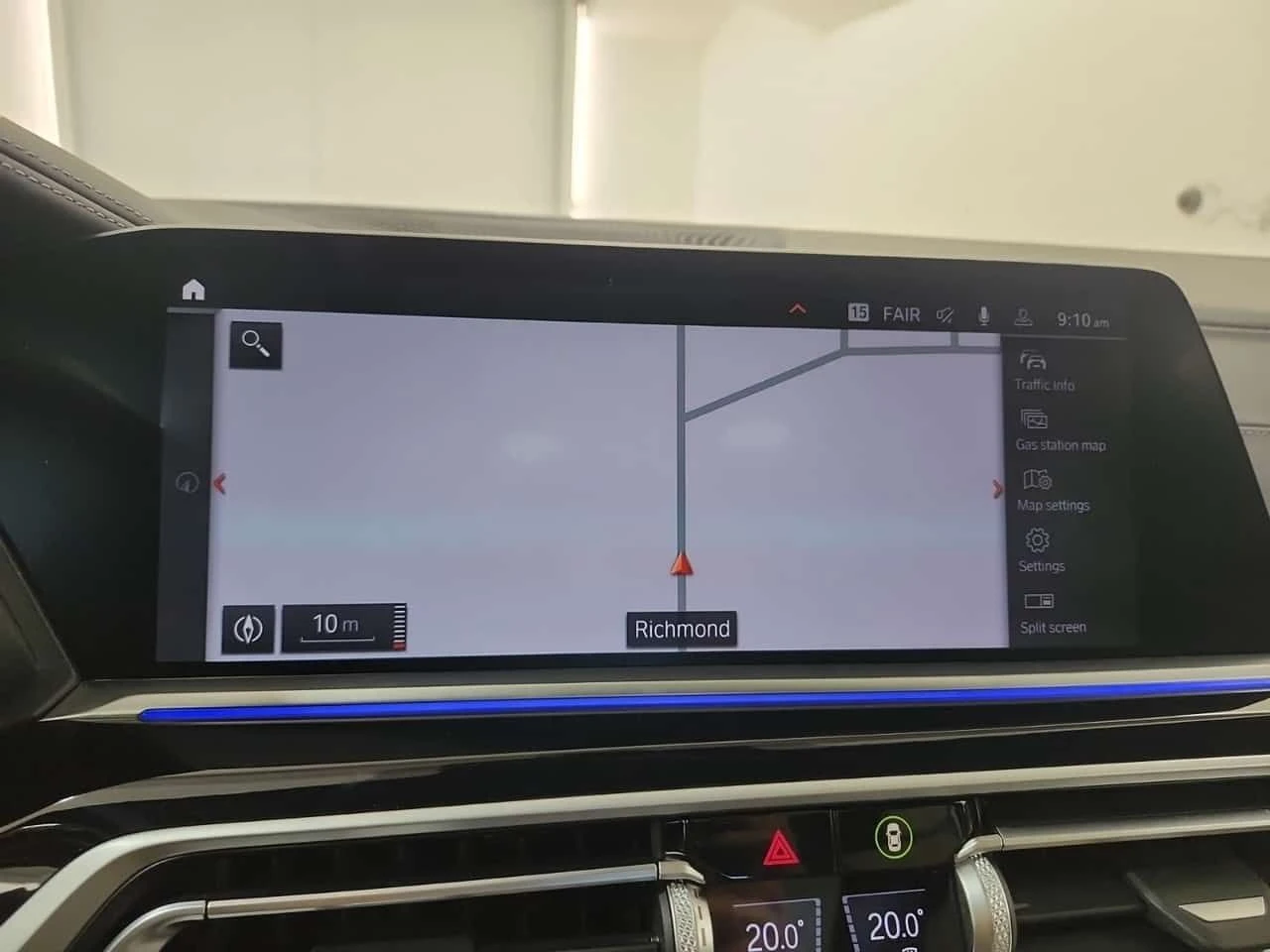 BMW X7 M50I| SWAROWSKI| SKY LOUNGE| МАСАЖИ| 7 МЕСТЕН| , снимка 11 - Автомобили и джипове - 54134802