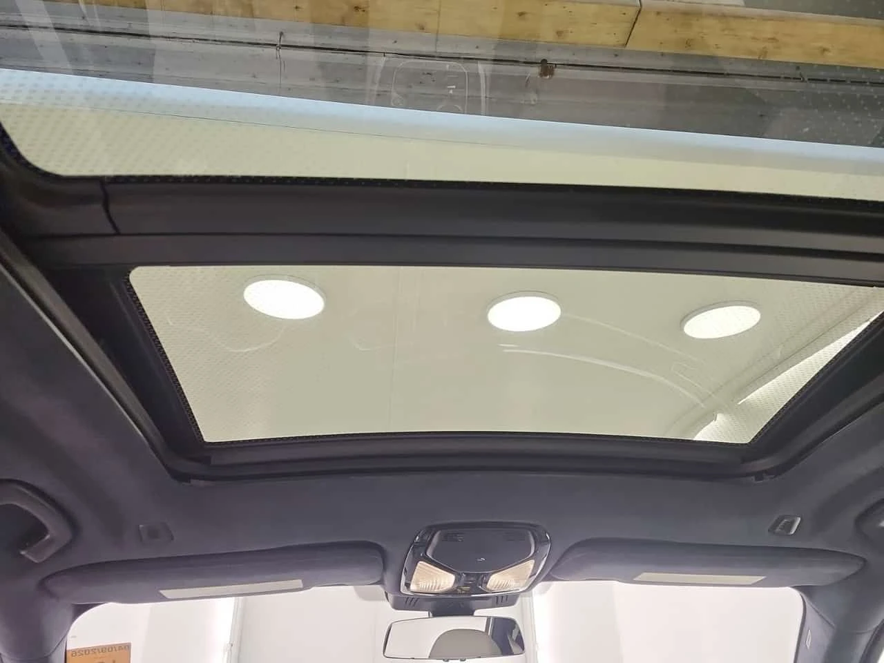 BMW X7 M50I| SWAROWSKI| SKY LOUNGE| МАСАЖИ| 7 МЕСТЕН| , снимка 13 - Автомобили и джипове - 54134802