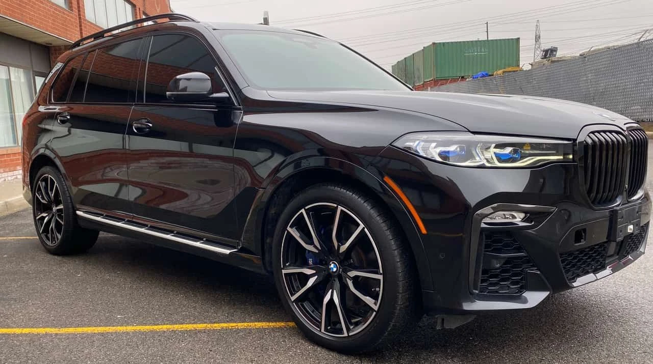 BMW X7 * XDRIVE40I * ЛАЗЕРИ * H/K * HEAD-UP * ОБДУХВАНЕ *