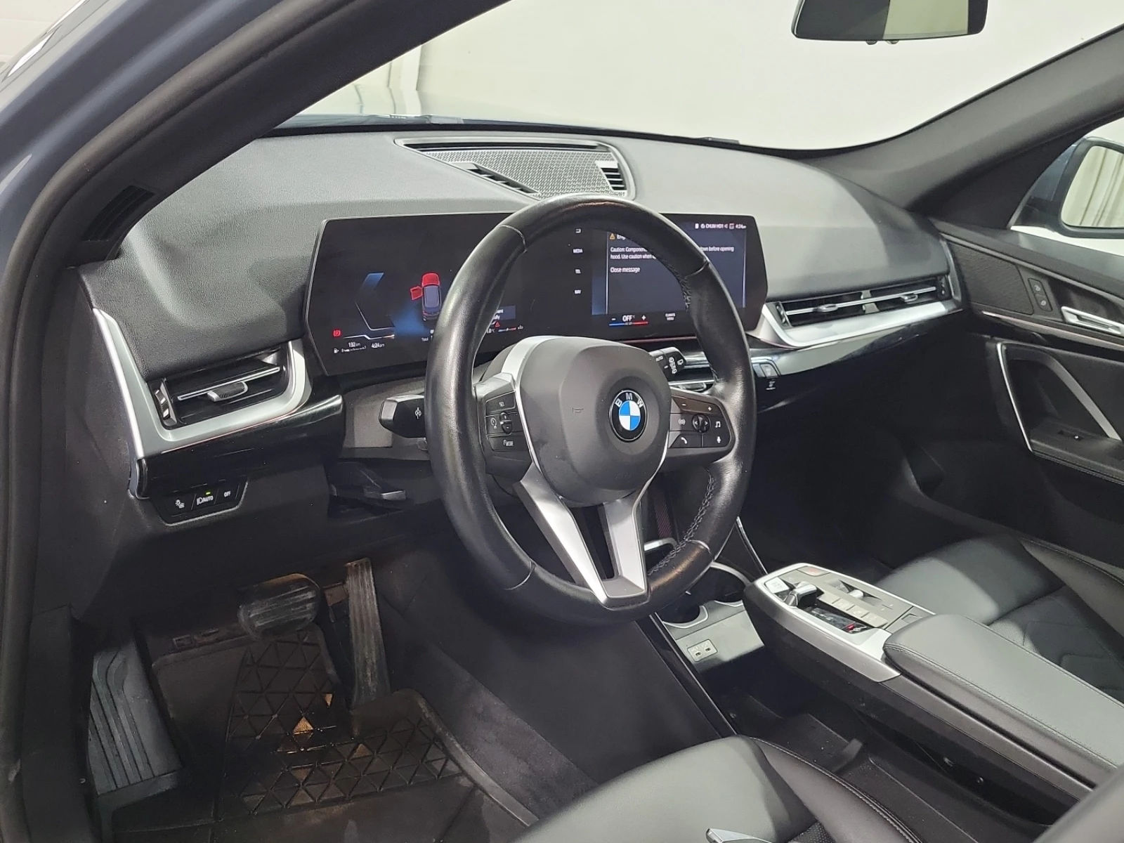 BMW X1 xDrive28i, снимка 12 - Автомобили и джипове - 54451167