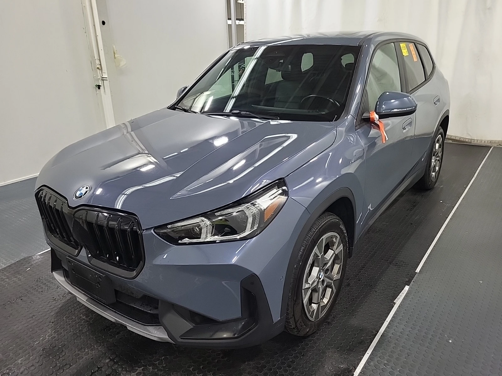 BMW X1 xDrive28i, снимка 2 - Автомобили и джипове - 54451167