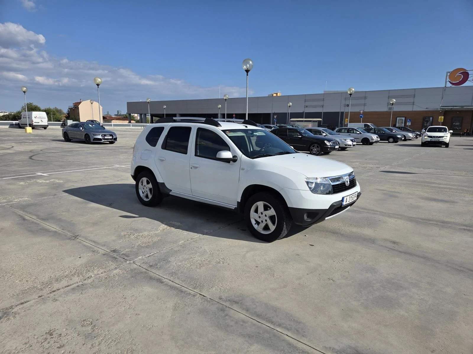 Dacia Duster 1, 6 бензин 4* 4