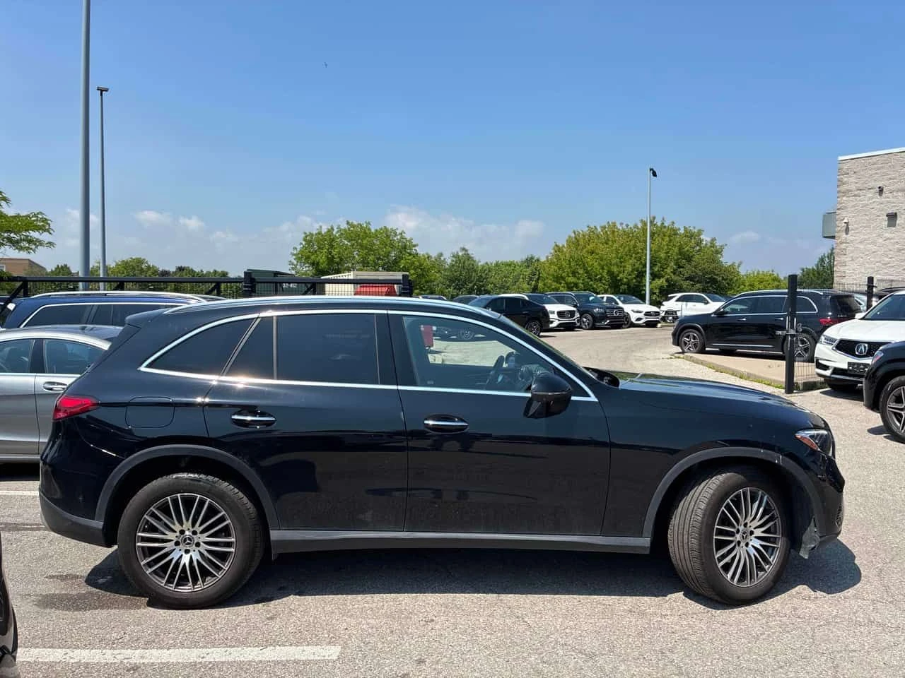 Mercedes-Benz GLC 300 4MATIC/360/ПАНОРАМА/ПОДГРЕВИ/OT MERCEDES, снимка 4 - Автомобили и джипове - 55106062