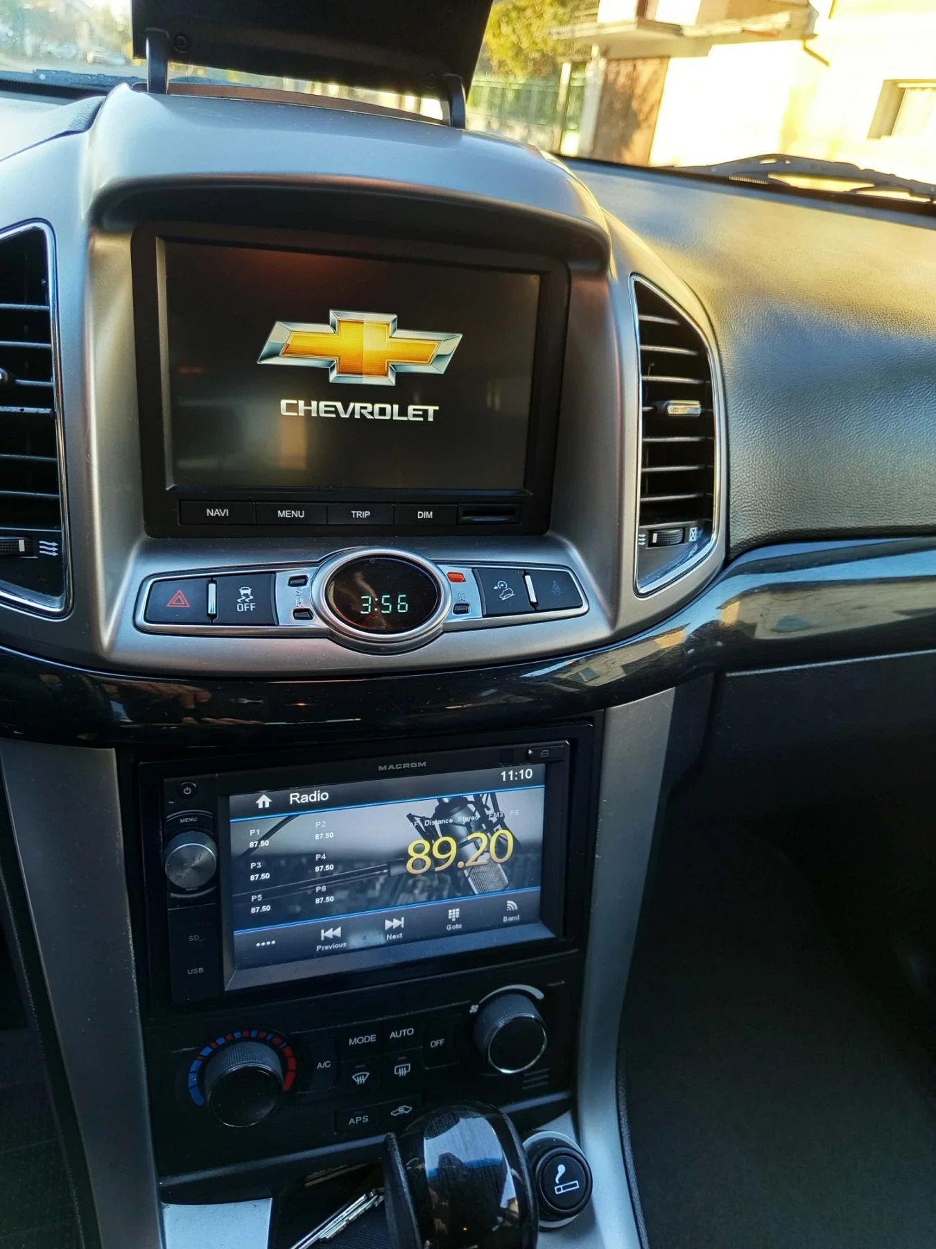 Chevrolet Captiva, снимка 12 - Автомобили и джипове - 55729386