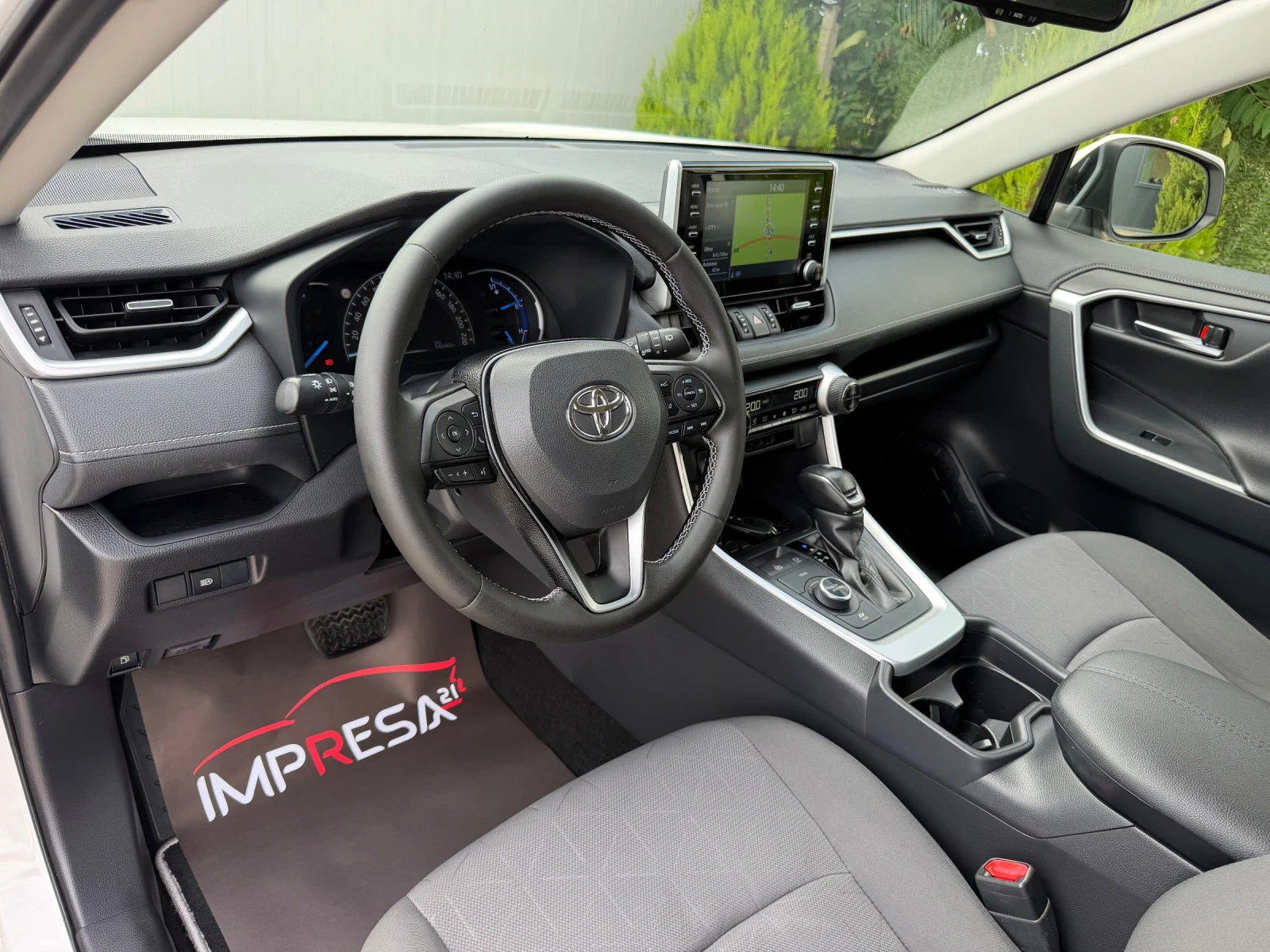Toyota Rav4 2.5i hybrid 222kc.4x4, снимка 9 - Автомобили и джипове - 56108372