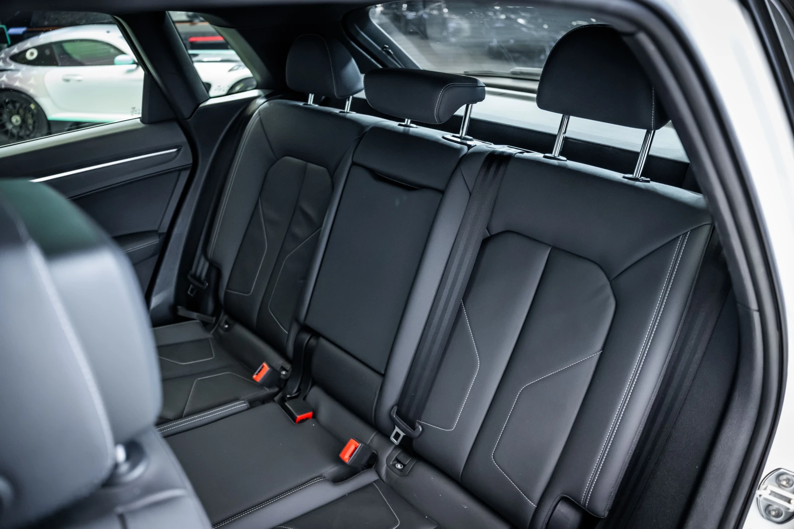 Audi Q3 2.0 TFSI Quattro* Pano* Camera, снимка 15 - Автомобили и джипове - 56295378