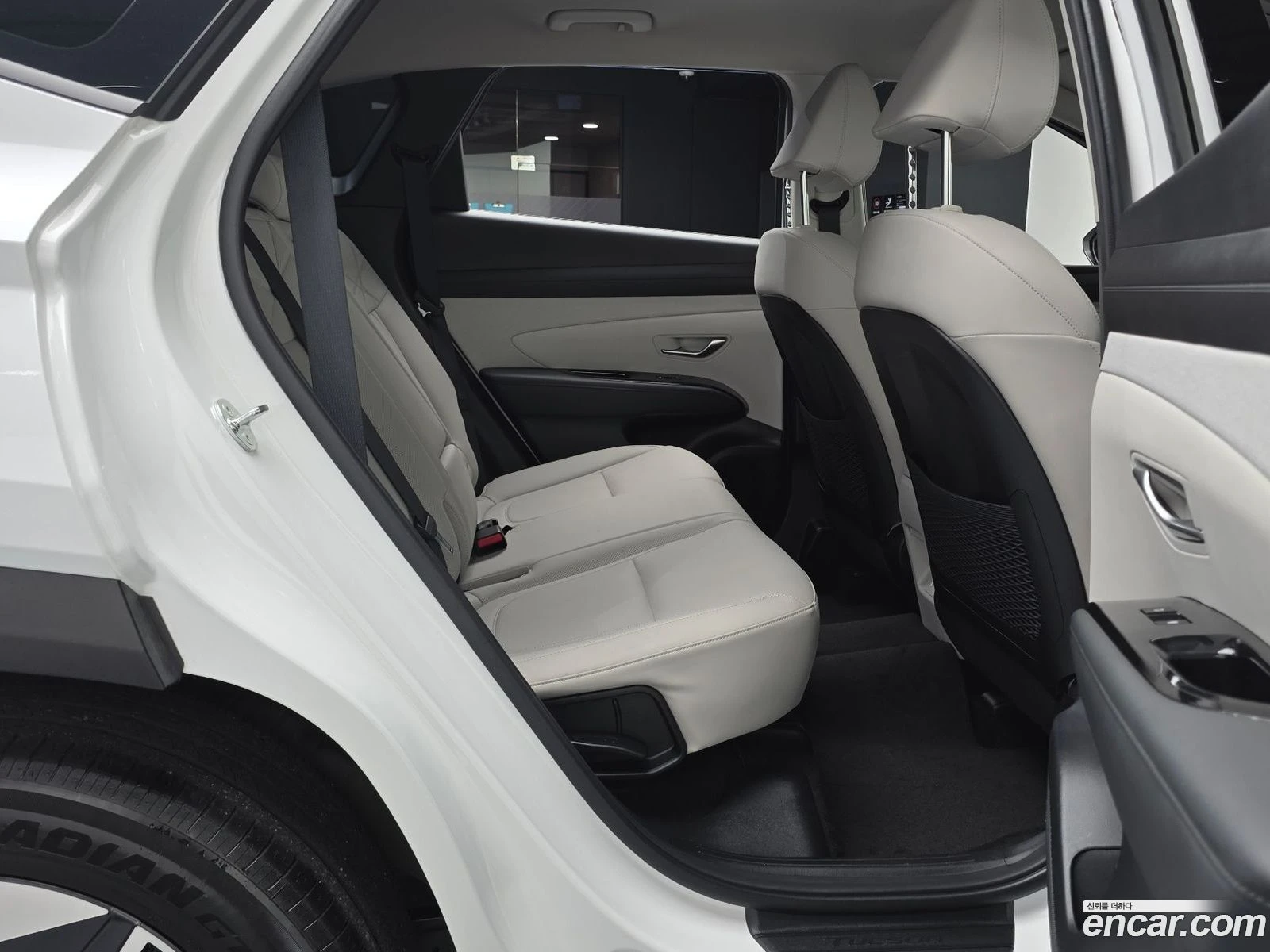 Hyundai Tucson Gasoline 1.6 Turbo 4WD | Mobile.bg � ����������� 11