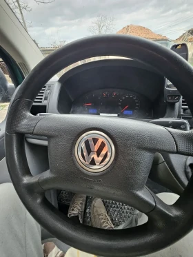 VW T5 Пътнически, Германия нов внос, снимка 8