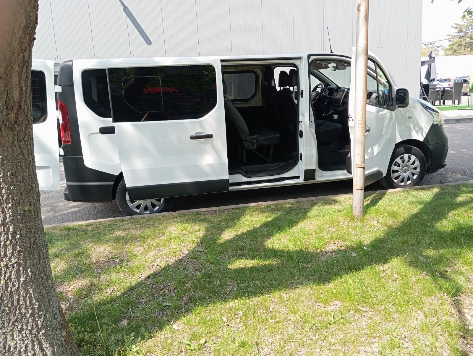 Nissan NV300 2.0 dci 8+ 1места - изображение 10