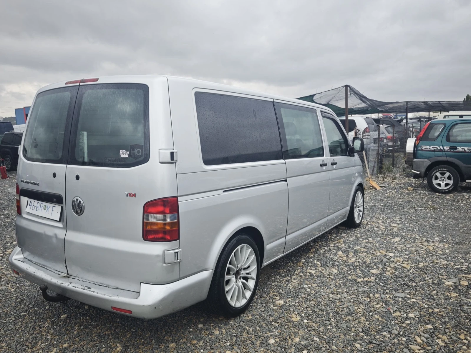 VW T5 2.5, снимка 5 - Бусове и автобуси - 56527740