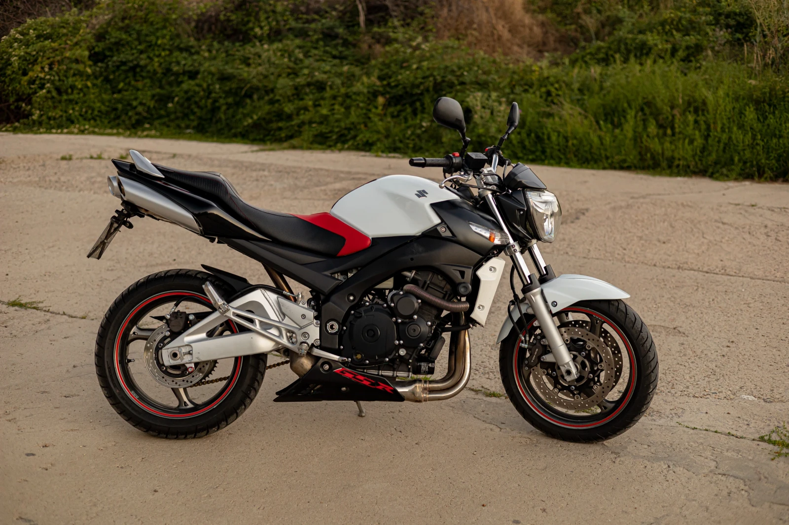 Suzuki Gsr 600 - изображение 8