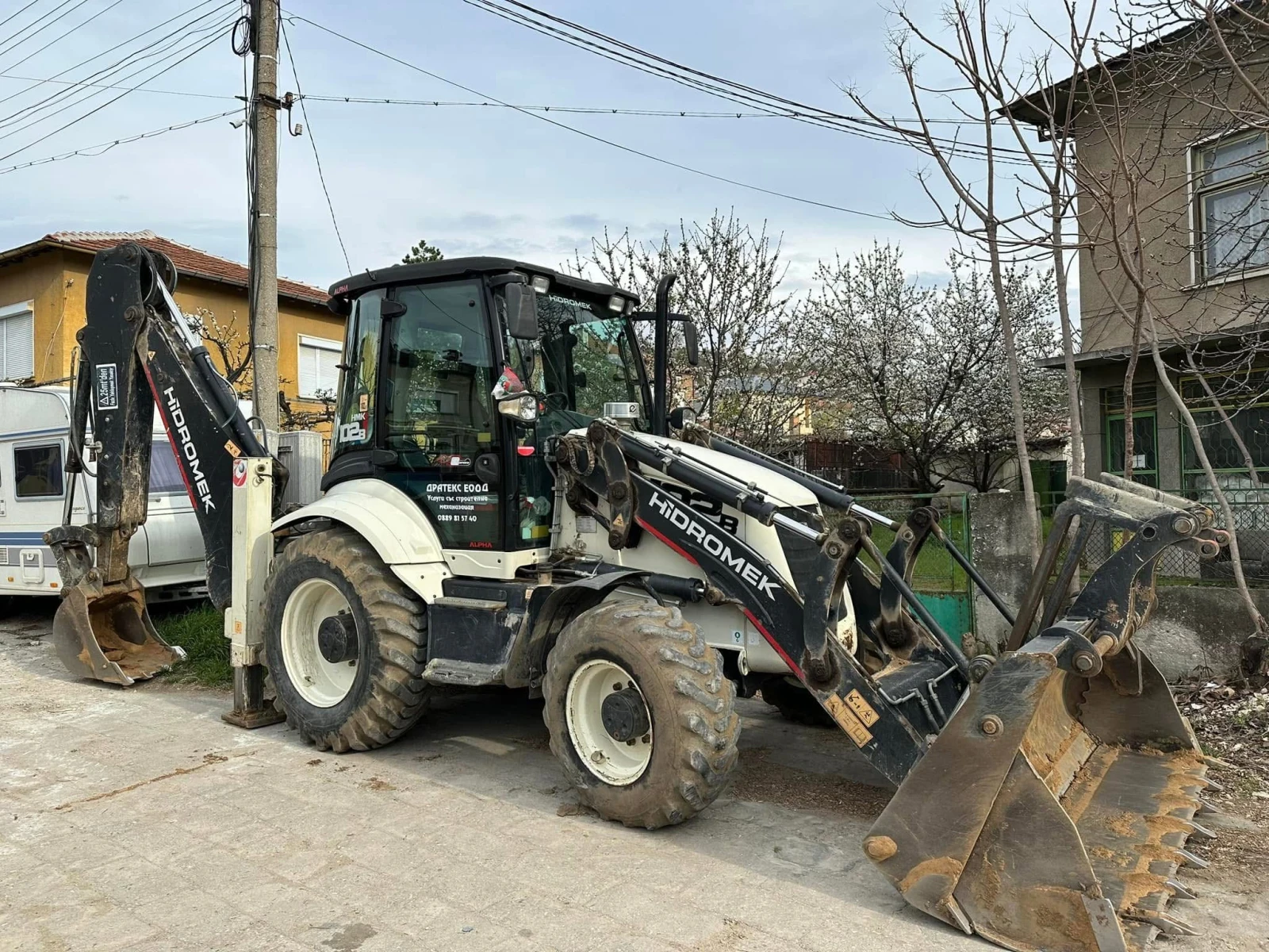 Багер Hidromek 102B, снимка 2 - Индустриална техника - 55647070