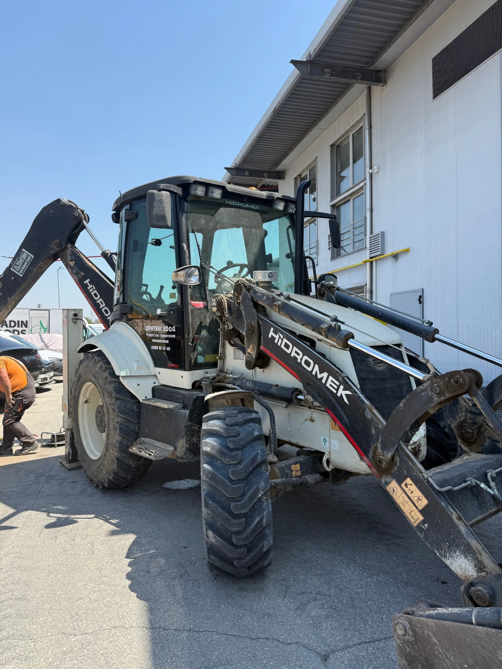Багер Hidromek 102B, снимка 4 - Индустриална техника - 55647070
