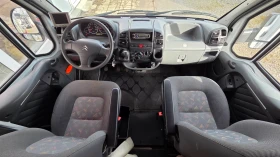 Кемпер Burstner A574-3 Рампа за мотор! 69000км !, снимка 15