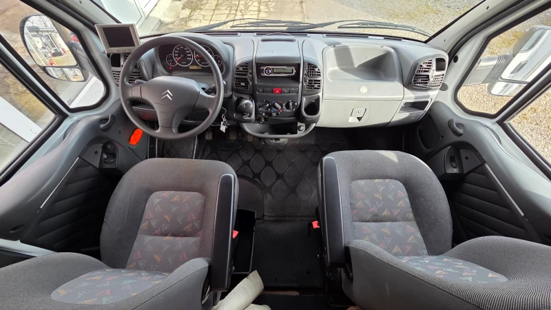 Кемпер Burstner A574-3 Рампа за мотор! 69000км !, снимка 15 - Каравани и кемпери - 53210111