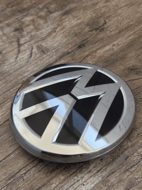 VW емблема Passat B8 2016 USA, снимка 2