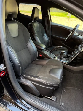 Volvo V40 2.0D R-Design, снимка 10