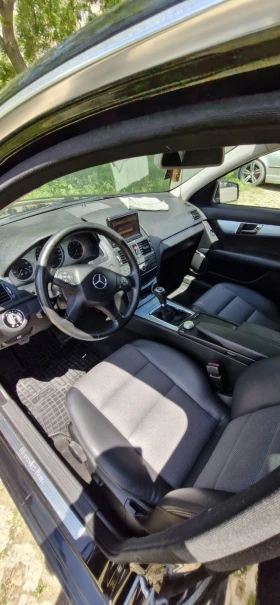 Mercedes-Benz C 250, снимка 12