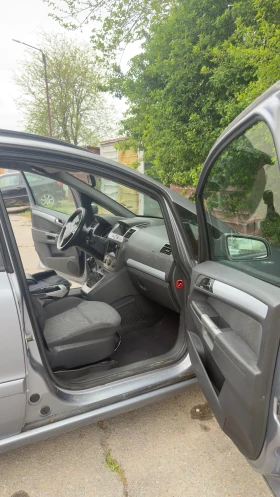Opel Zafira, снимка 10