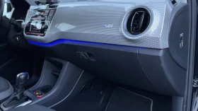VW Up Валидна Гаранция , снимка 12