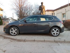 Opel Astra, снимка 3 - Автомобили и джипове - 43536791