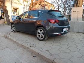 Opel Astra, снимка 4 - Автомобили и джипове - 43536791