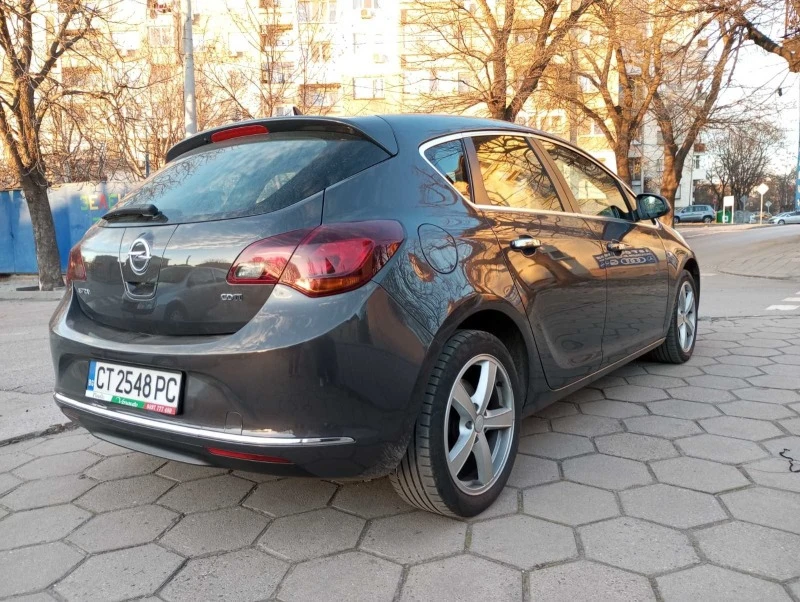 Opel Astra, снимка 6 - Автомобили и джипове - 48841144