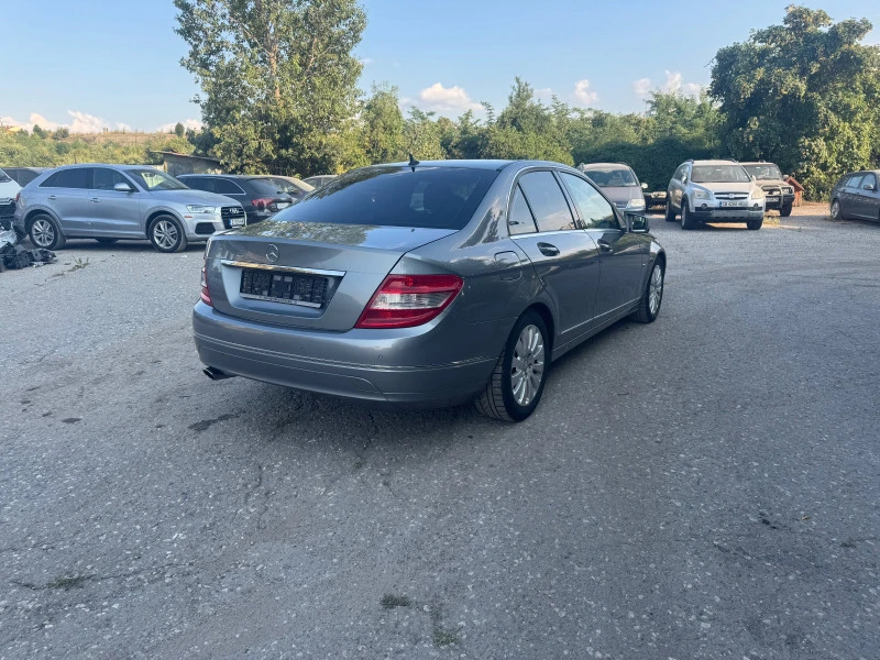 Mercedes-Benz C 200 CGI-184 PS, снимка 3 - Автомобили и джипове - 46635781