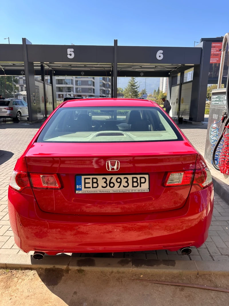 Honda Accord i-VTEC Executive, снимка 5 - Автомобили и джипове - 47384696