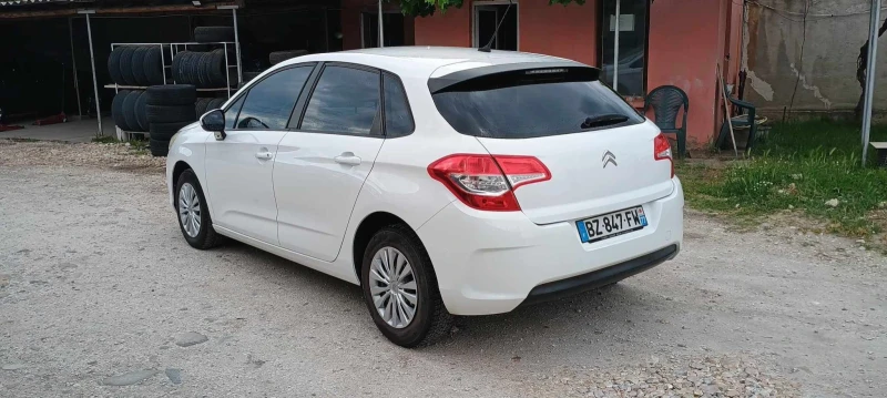 Citroen C4 1.4, снимка 3 - Автомобили и джипове - 48014288