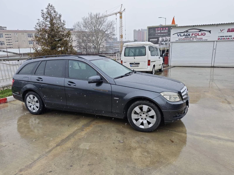 Mercedes-Benz C 220, снимка 2 - Автомобили и джипове - 48702465