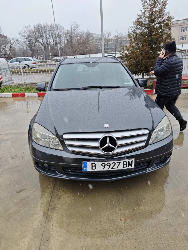 Mercedes-Benz C 220, снимка 1 - Автомобили и джипове - 48702465