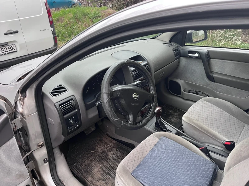 Opel Astra, снимка 5 - Автомобили и джипове - 49607997