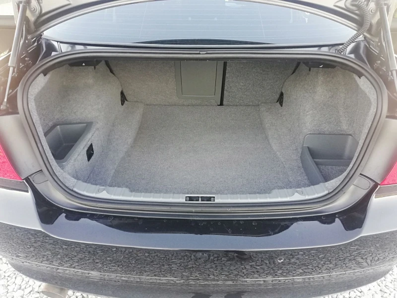 BMW 320 2.0d klima navi 163ks, снимка 11 - Автомобили и джипове - 52120752