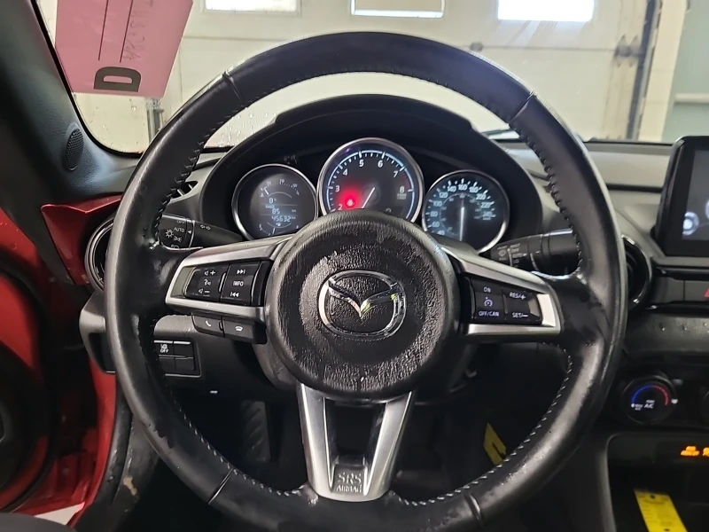 Mazda Mx-5 GS * * CARFAX * * АВТО КРЕДИТ * * , снимка 9 - Автомобили и джипове - 52793434