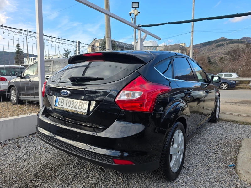 Ford Focus 1.6  НАПЪЛНО ОБСЛУЖЕН , снимка 5 - Автомобили и джипове - 53251061