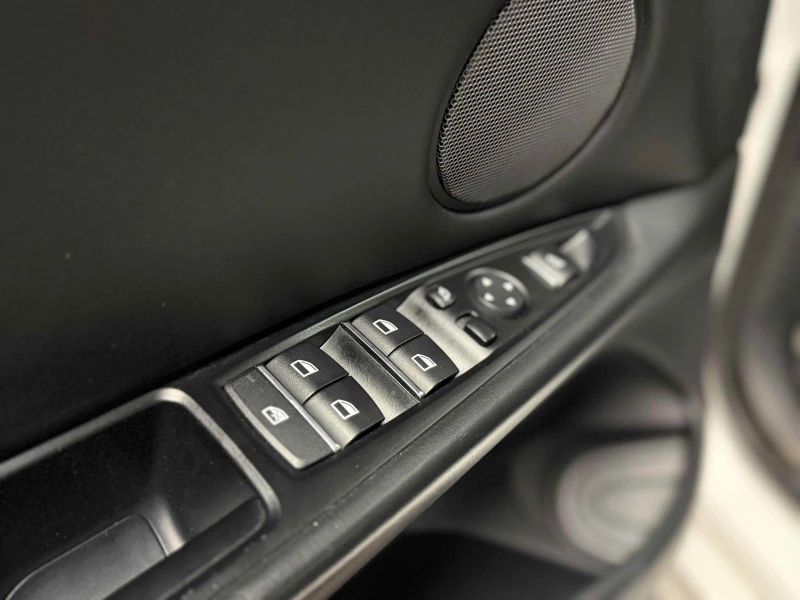 BMW X5M  С РЕГИСТРАЦИЯ & АВТО КРЕДИТ , снимка 11 - Автомобили и джипове - 53560159