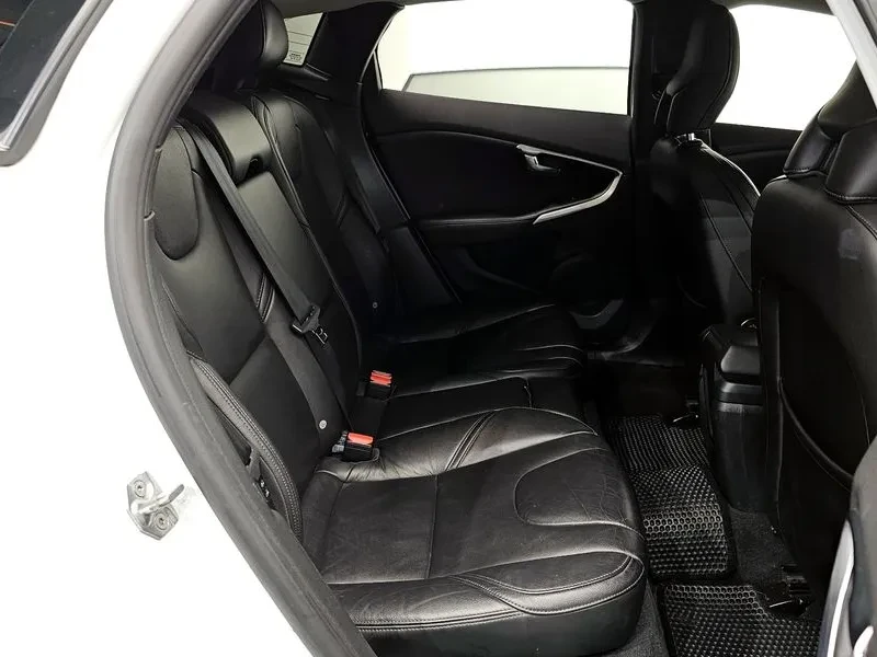 Volvo V40  D3 2Nd Generation | Mobile.bg � ����������� 12