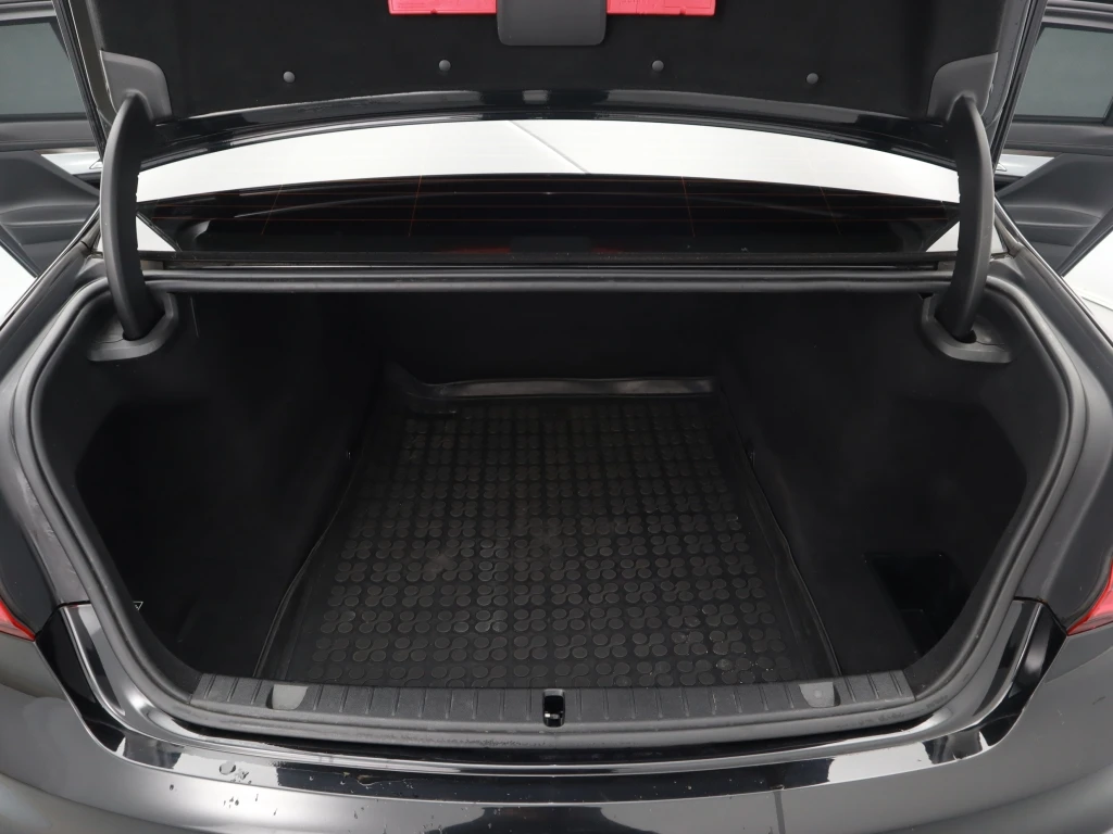 BMW 750 L xDrive Steptronic | Mobile.bg   16