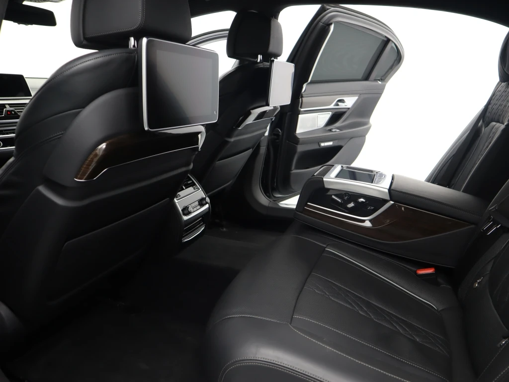 BMW 750 L xDrive Steptronic | Mobile.bg   15