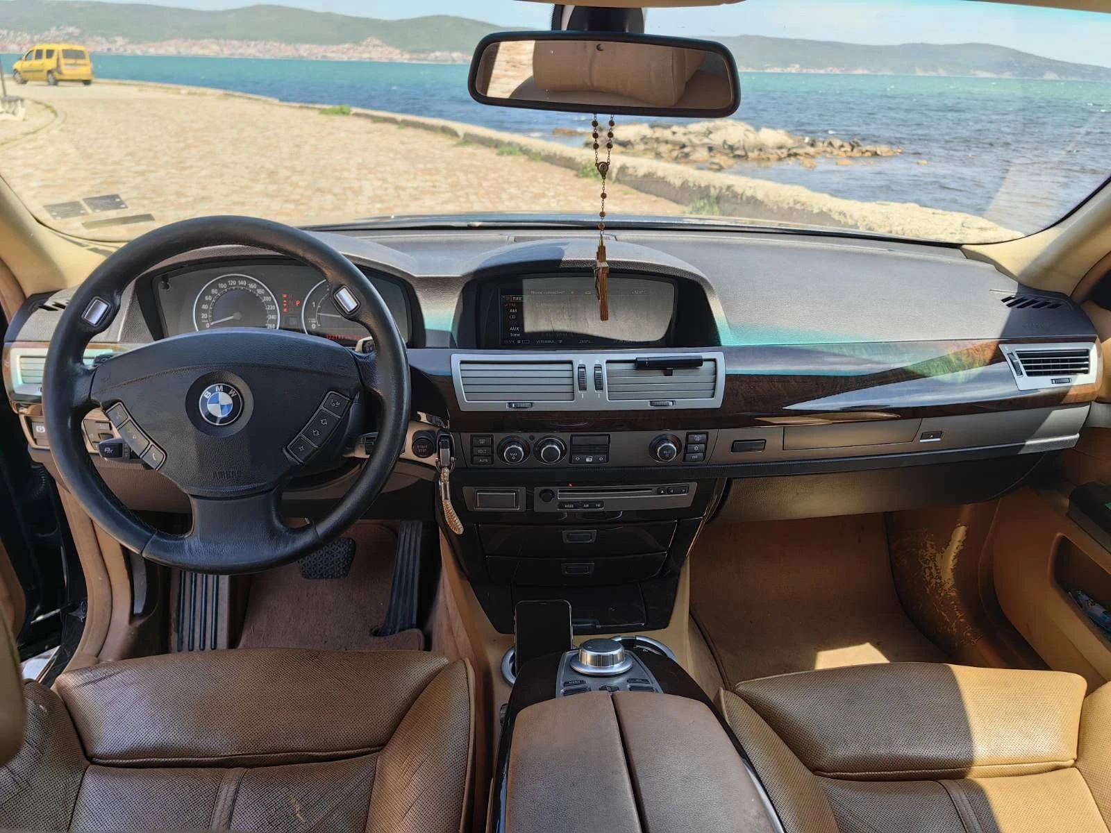 BMW 745 Ld - изображение 9