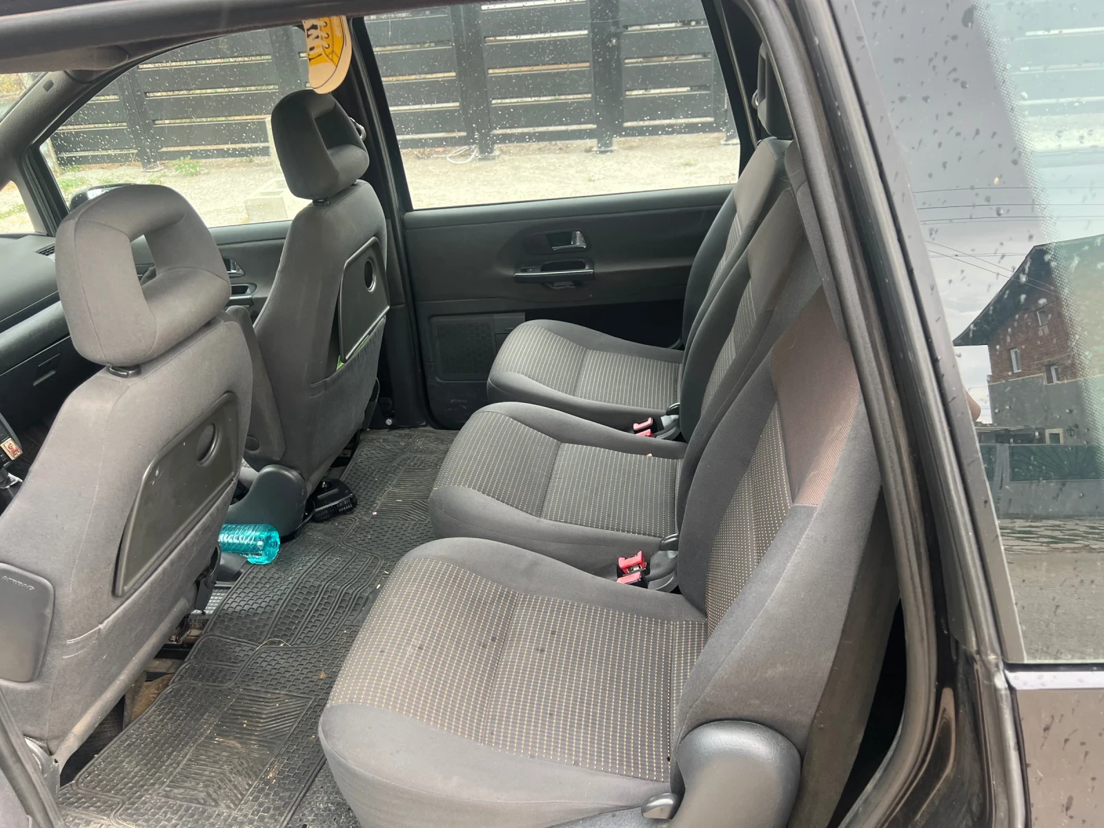 Seat Alhambra 2.0 TDI - изображение 9